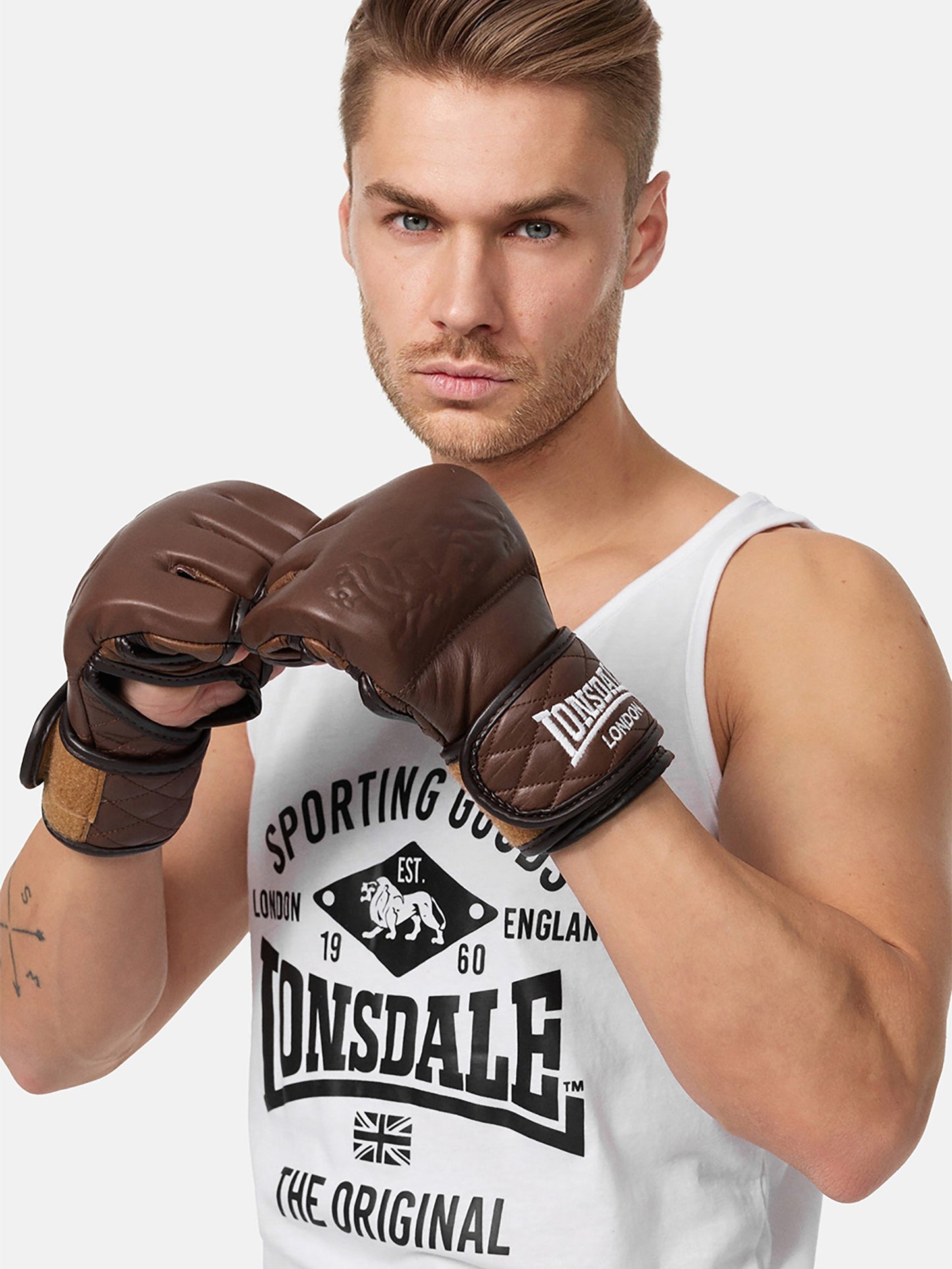 VINTAGE MMA GLOVES
